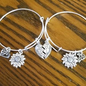 2pc Mom Daughter Bracelet Set Mom & Daughter Charm Bracelets Matching Jewelry